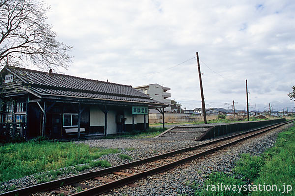 由利高原鉄道・鳥海山ろく線・薬師堂駅、国鉄ローカル線の面影残す