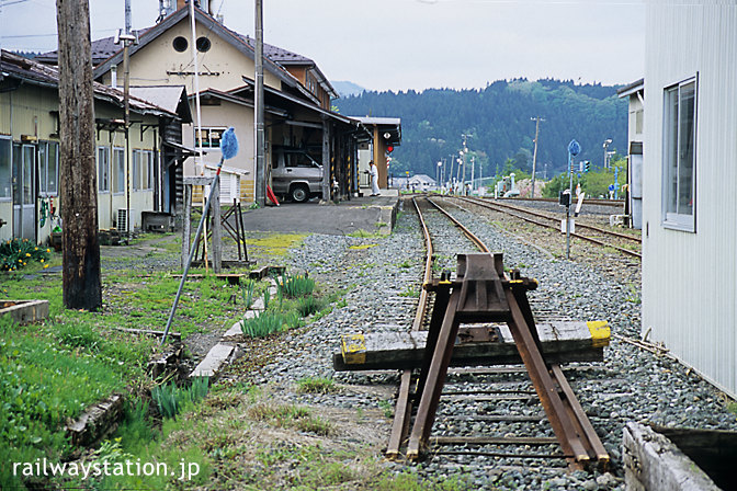 由利高原鉄道の終着駅・矢島駅の車止め