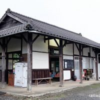 蔵宿駅 (松浦鉄道・西九州線)～枯池の記念碑は草に埋もれ…～