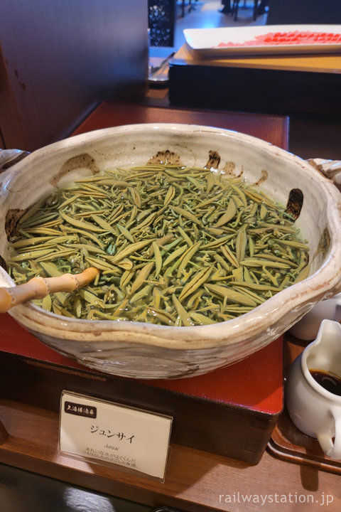 ホテルメトロポリタン秋田、朝食バイキングのじゅんさい