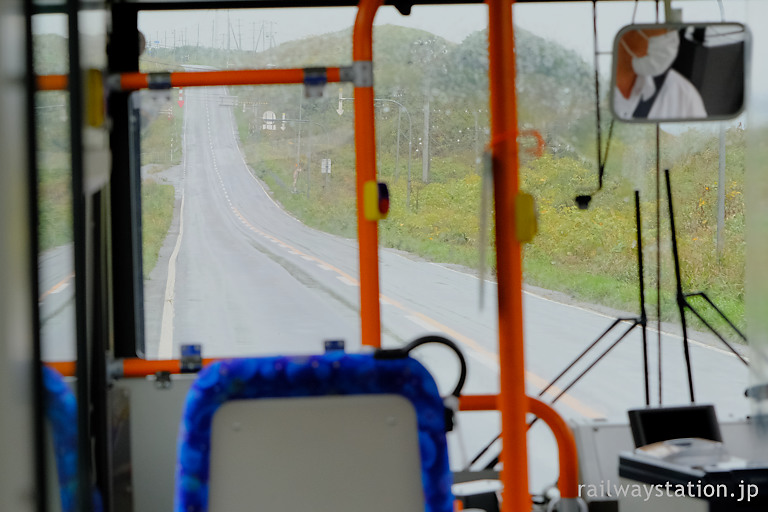 沿岸バス豊富-留萌、上り坂に昔の北海道自転車旅行を思う…