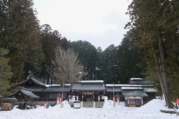 岐阜県高山市にある飛騨一宮水無神社