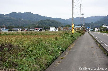 熱塩駅を目指し喜多方市内を自転車で走る