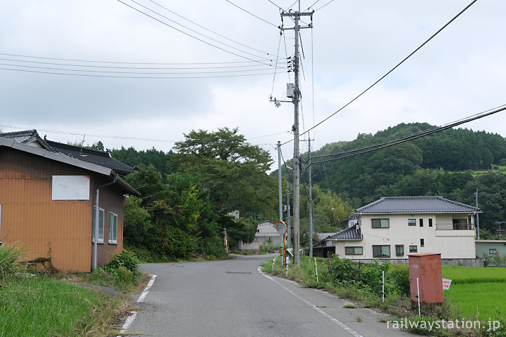 岡山県久米南町、津山線沿線のありふれた街