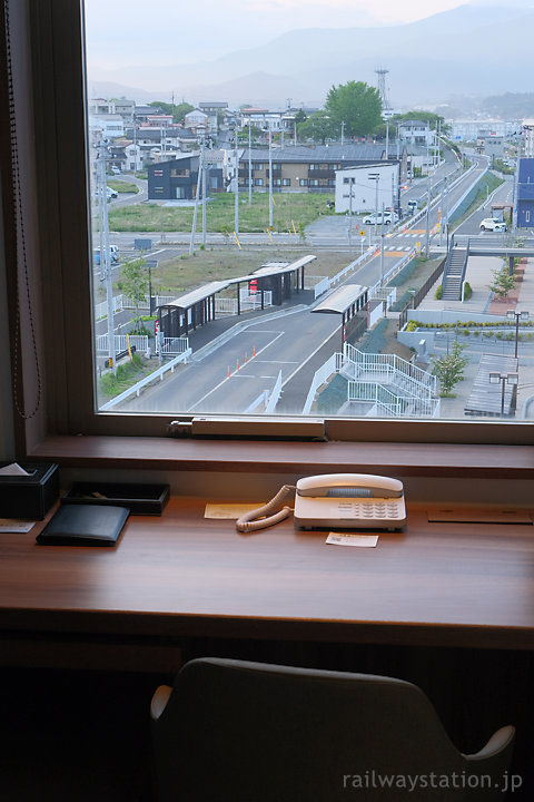 客室から大船渡線BRTが眺められる大船渡プラザホテル