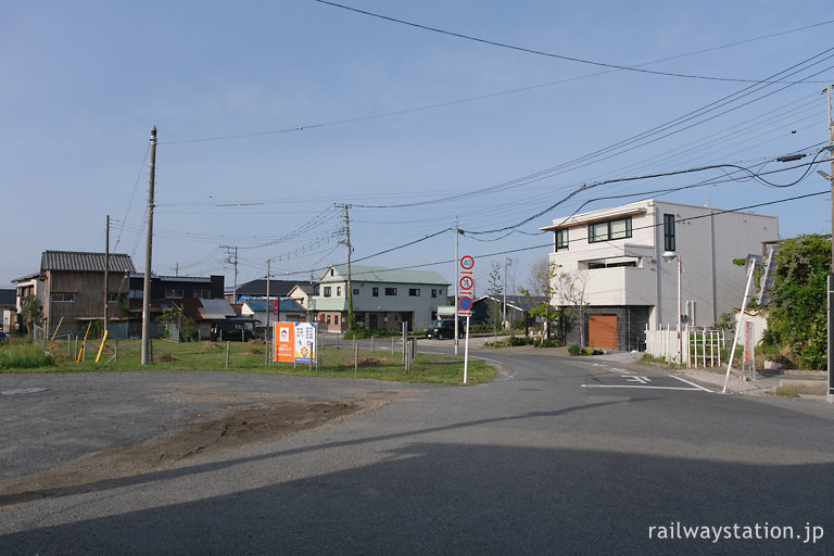 館山市にある那古船形駅、駅前の風景