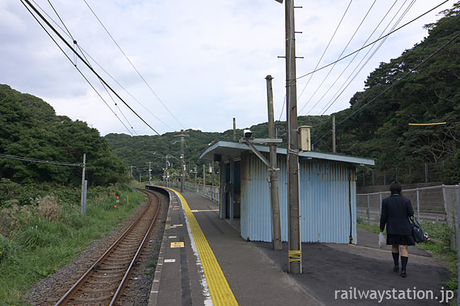 JR東日本・外房線の秘境駅!?行川アイランド駅ホームと待合室