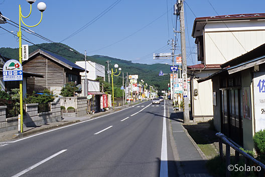 岩手県一関市、旧室根村、折壁駅前の街並み