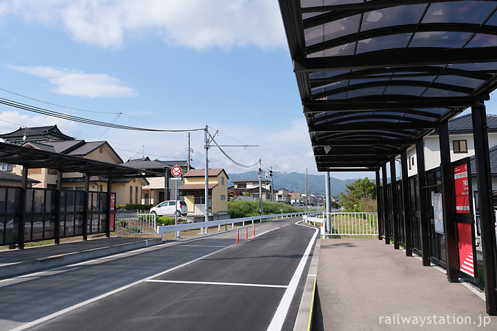 大船渡線BRT・下船渡駅、2面2線のホーム