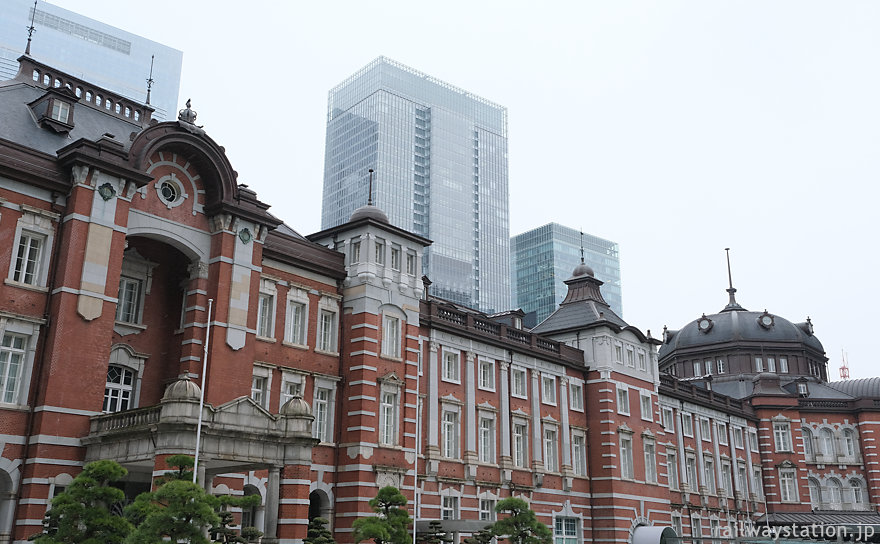 東京駅、巨大だが均整がある姿が美しい洋風の丸の内駅舎