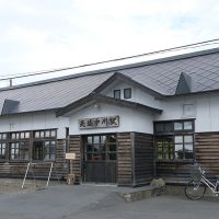宗谷本線・天塩中川駅、昔の姿をイメージして改修された木造駅舎
