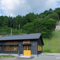 廃線が濃厚になった日田彦山線不通区間の駅を代行バスで巡る