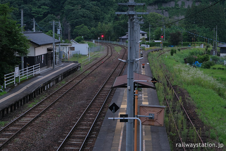 JR九州・夜明駅、日田彦山線の3番ホームは廃線のよう…