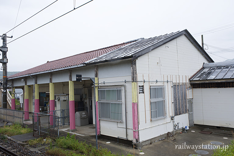 JR紀勢本線(きのくに線)、もうすぐ3Dプリンター駅舎に建て替えられる初島駅