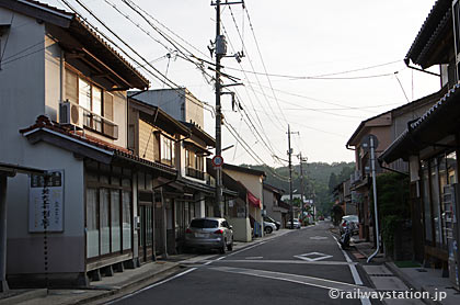 島根県奥出雲町、木次線・出雲八代駅近くの街並み