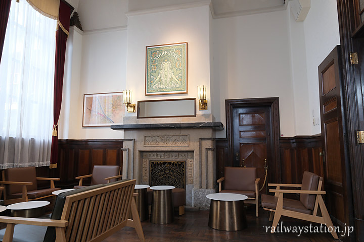 JR神戸駅舎貴賓室、スターバックスコーヒー開店後の内部