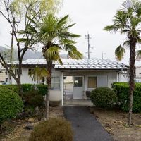 三江線・尾関山駅駅の池庭跡