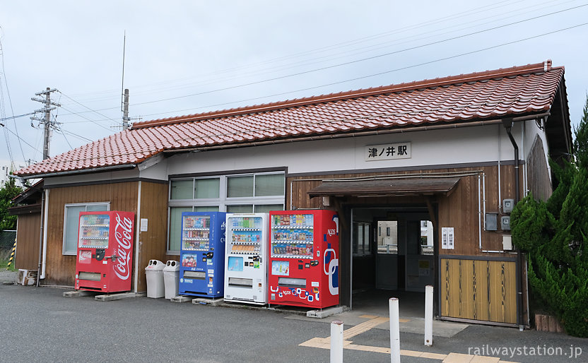 JR西日本因美線・津ノ井駅、改修された木造駅舎