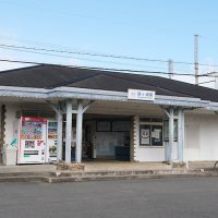 鼓ヶ浦駅(近鉄名古屋線)～昔は大勢の海水浴客を迎えた小洒落た駅舎～