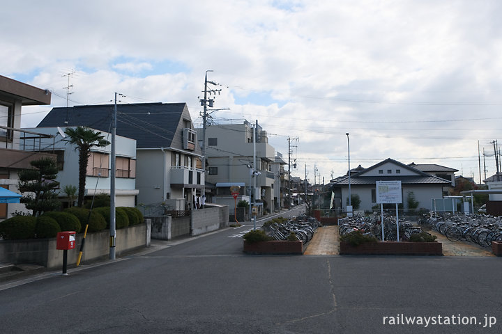 近鉄名古屋本線・鼓ヶ浦駅、駅前の風景