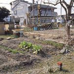 名鉄瀬戸線の廃駅・平池駅跡、駅舎があった下りホーム沿いの畑