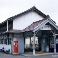 名鉄尾西線・奥町駅、大正築の木造駅舎