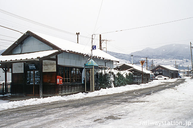 長野電鉄・信濃竹原駅、駅舎と古い駅施設群