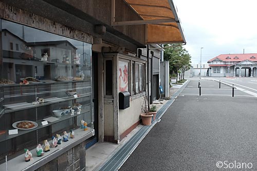 南海・浜寺公園駅前、昔からの食堂跡