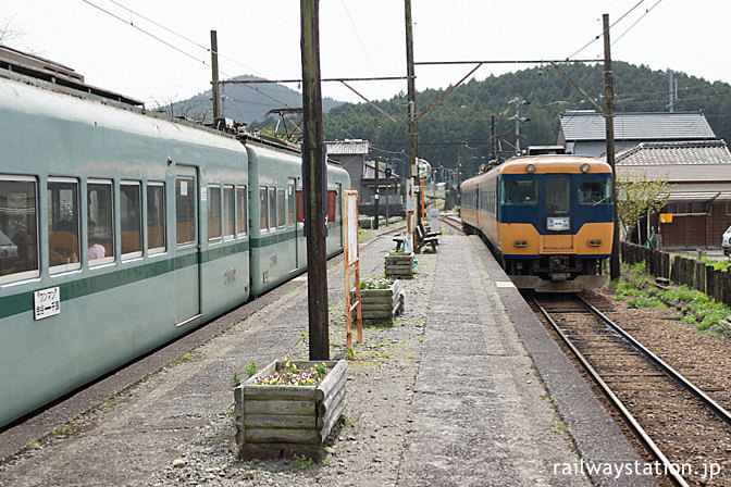 大井川鉄道・地名駅、南海や近鉄の古豪車両がゆく