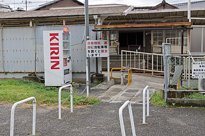 広電宮島線・広電廿日市駅、駅舎反対側の出入口