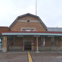 西桐生駅(上毛電鉄・上毛線)～絹織の街のレトロな洋館駅舎～