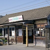 東武鉄道・日光線・合戦場駅、昭和初期築と言われる木造駅舎