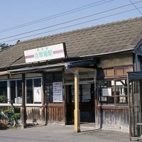 合戦場駅 (東武鉄道・日光線)～古武士のような風格漂う木造駅舎～