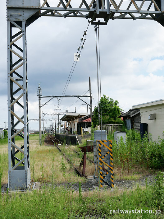 養老鉄道の終着駅・揖斐駅、レールが尽きる車止め